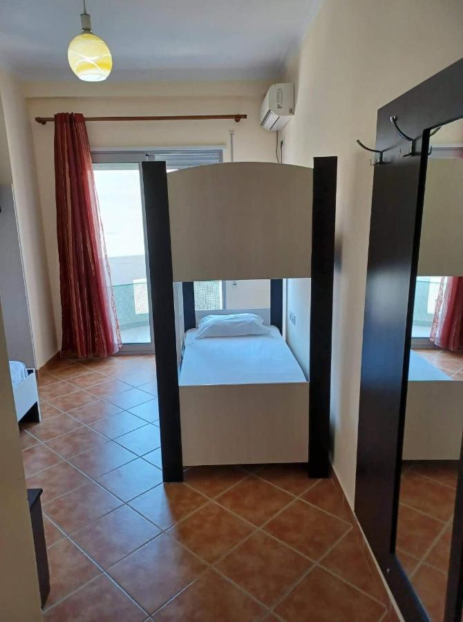Ari Apartaments Vlorë Exteriér fotografie