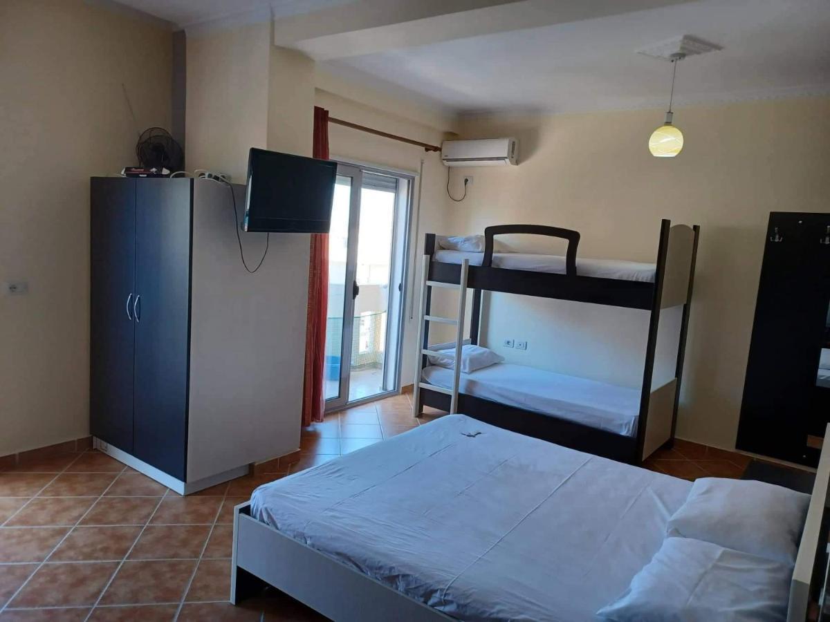 Ari Apartaments Vlorë Exteriér fotografie